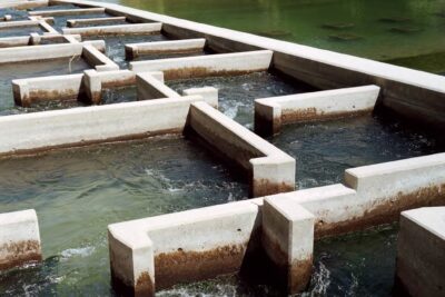 écluses ressemblant à une labyrinthe - Enlarge image 4 on 6, modal window