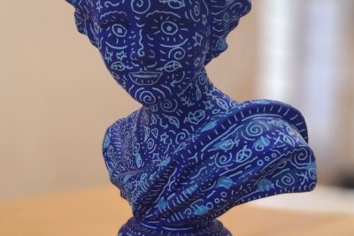 Enlarge image 11 on 20, modal window